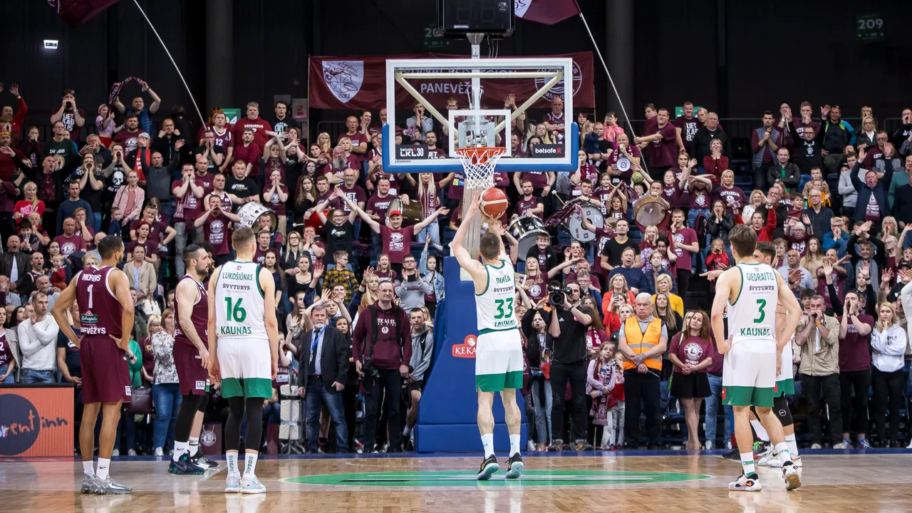 Gražiausi žalgiriečių sukurti epizodai iš rungtynių Panevėžyje