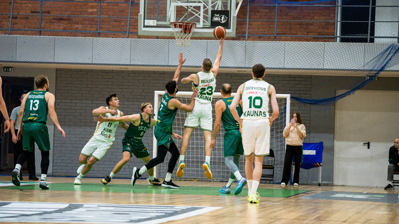 15 taškų skirtumą panaikinęs „Žalgiris-2“ išgyveno trilerį Palangoje