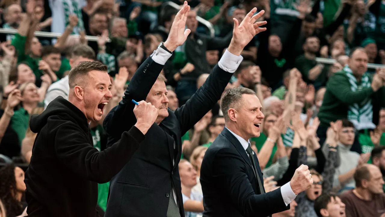 Net 30 taškų skirtumu pirmavęs „Žalgiris“ susitvarkė su „Anadolu Efes“