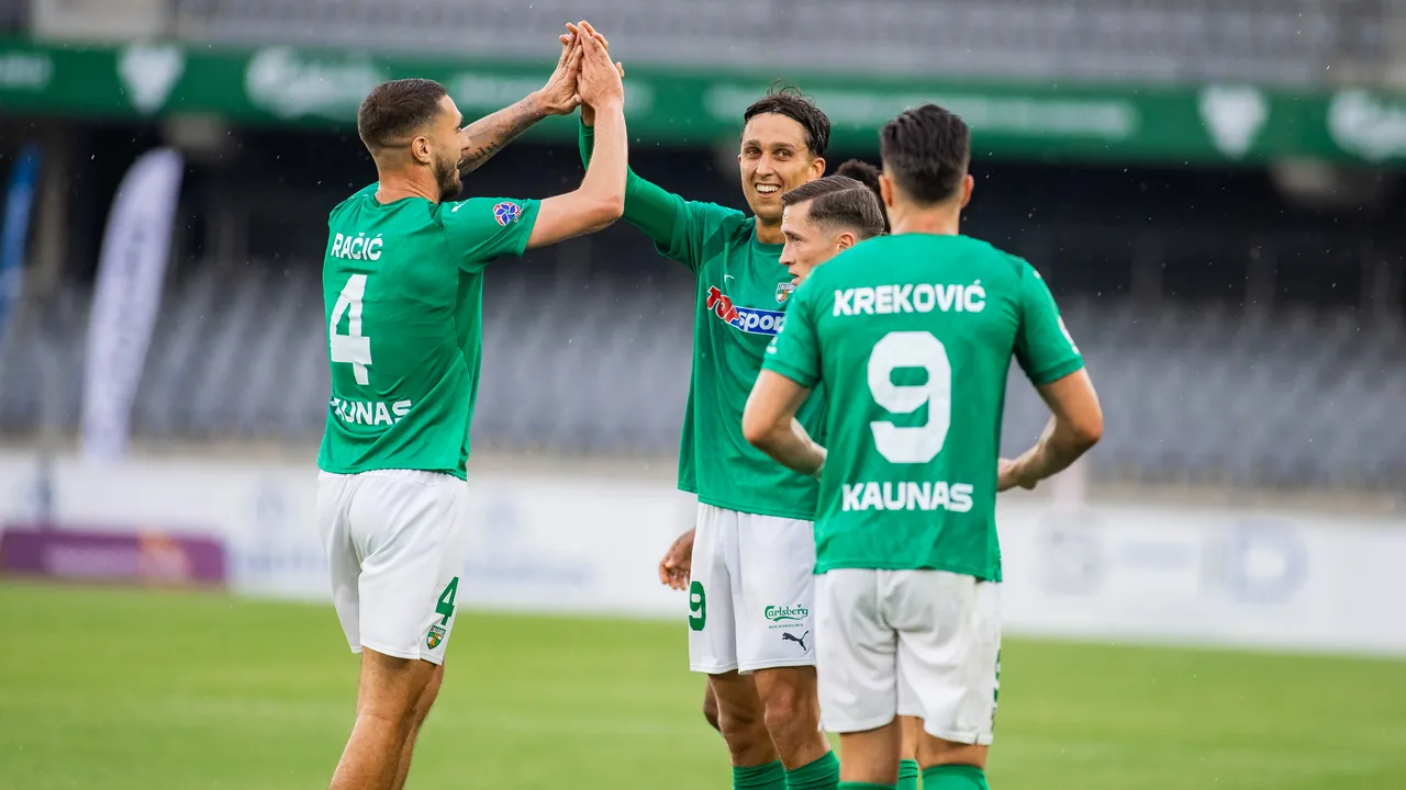 „Kauno Žalgirio“ futbolininkai sutriuškino varžovus iš Šiaulių