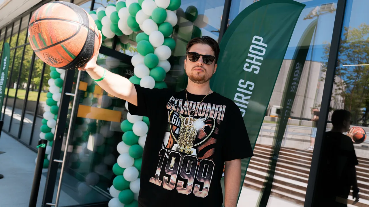 Naujos „Žalgiris Shop“ parduotuvės atidaryme – džiaugsmingos nuotaikos