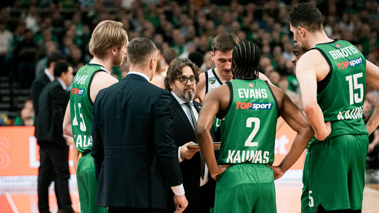Rungtynes su ASVEL pasitinkantis A.Trinchieri: „Turiu visą dėmesį skirti savo komandai“